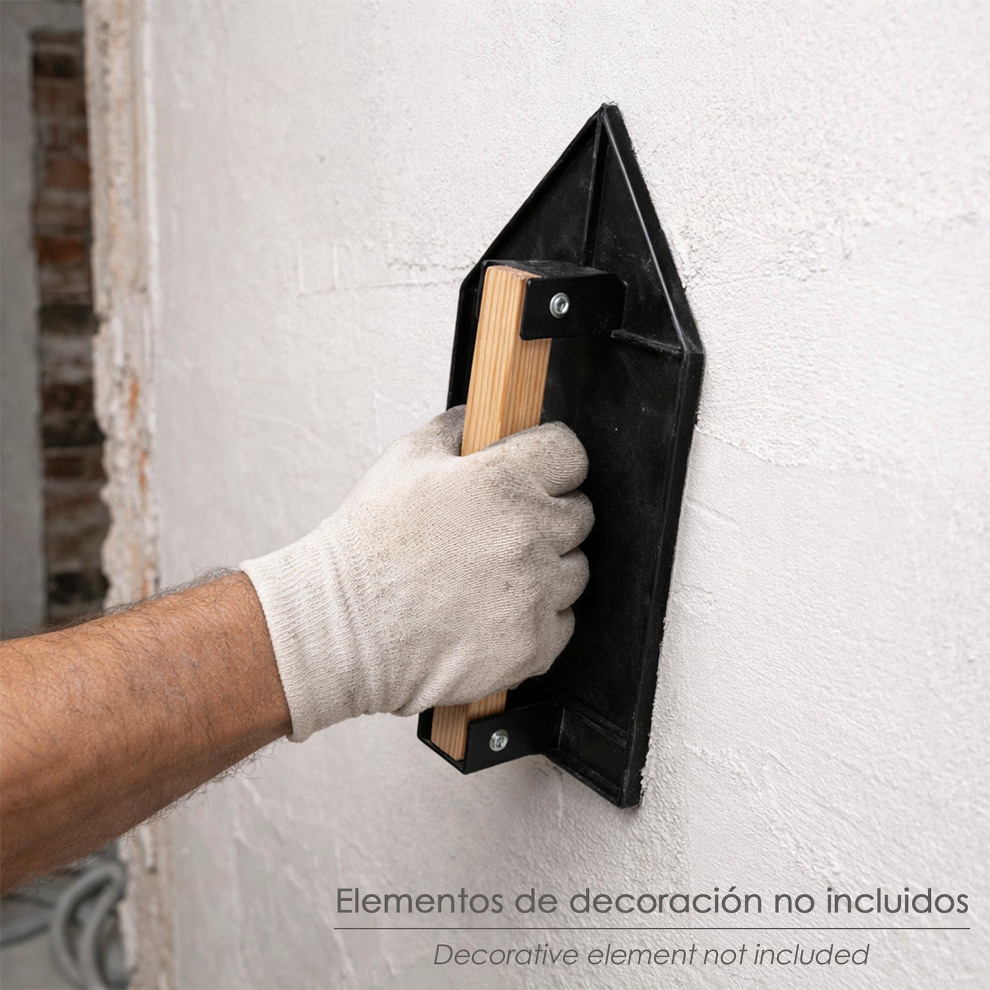 Talocha Plastico Punta Mango Madera 27x18 cm. Negro Con Alveolos.