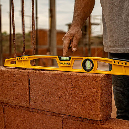 Nivel Ala De Avion Plus 60 cm.