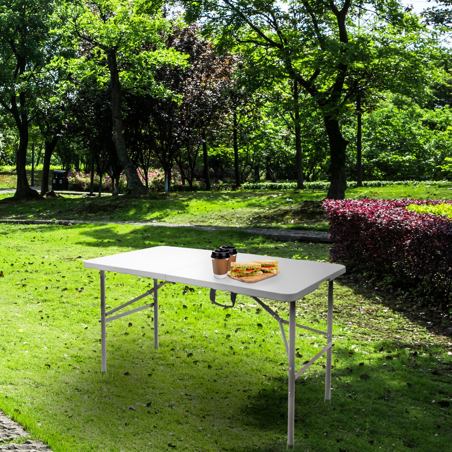 Mesa Dobrável Retangular PEAD Multifuncional, Portátil, Resistente, Multiuso 122x61x74 cm. Cor branca