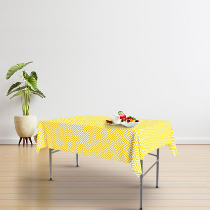 Mesa Dobrável Retangular PEAD Multifuncional, Portátil, Resistente, Multiuso 122x61x74 cm. Cor branca